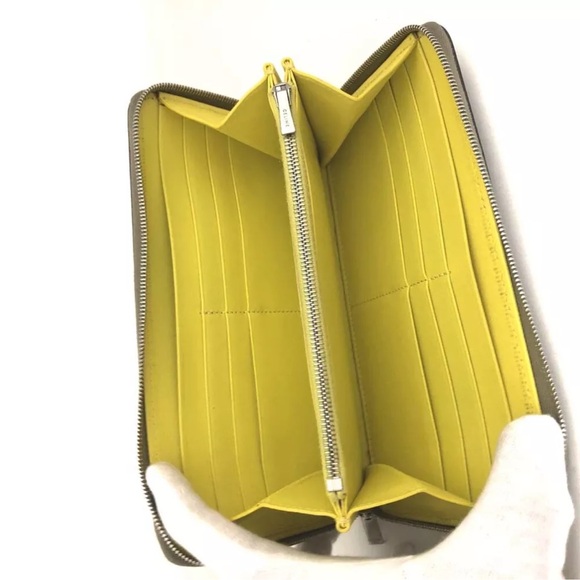 228 Celine Leather Zipped  Around Long Wallet - Picture 5 of 9